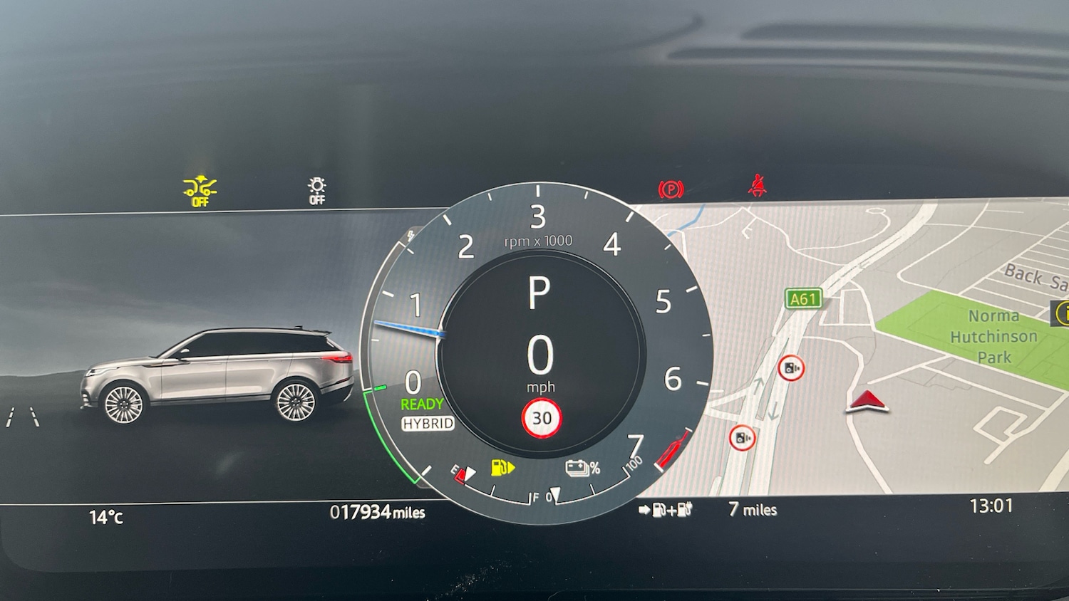 Used Land Rover Range Rover Velar 2024 for sale - 76430739: Photo 16