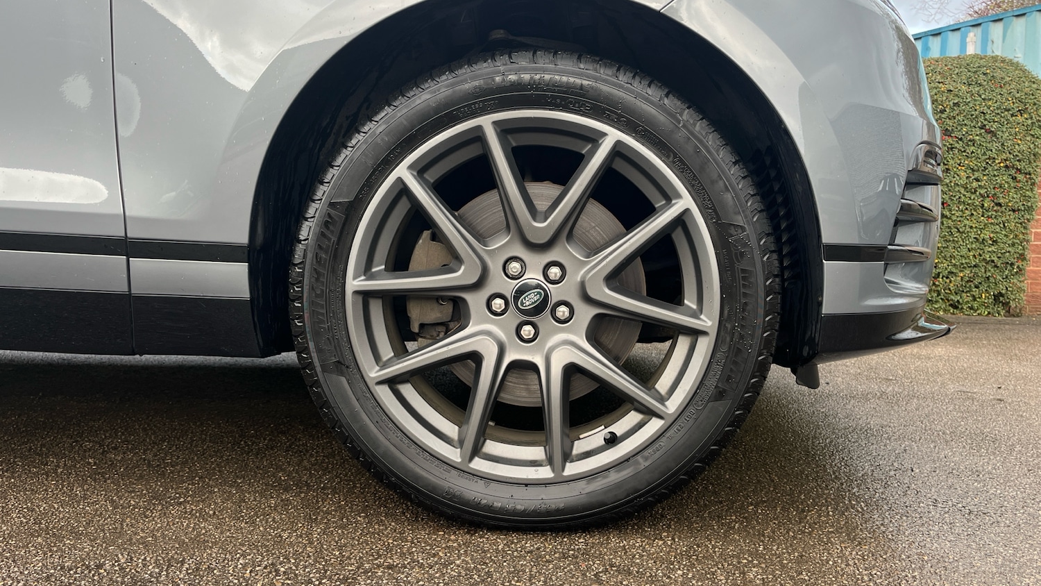 Used Land Rover Range Rover Velar 2024 for sale - 76430739: Photo 8