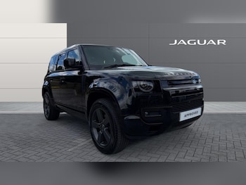 Used Land Rover Defender 2025 for sale - 78915612: Photo