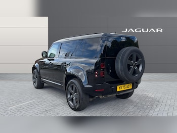 Used Land Rover Defender 2025 for sale - 78915612: Photo