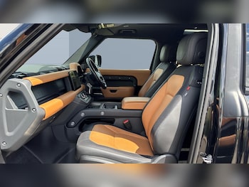 Used Land Rover Defender 2022 for sale - 79057591: Photo