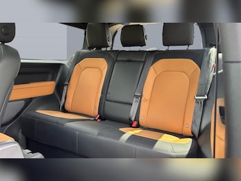 Used Land Rover Defender 2022 for sale - 79057591: Photo