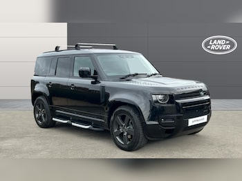 Used Land Rover Defender 2023 for sale - 77653546: Photo