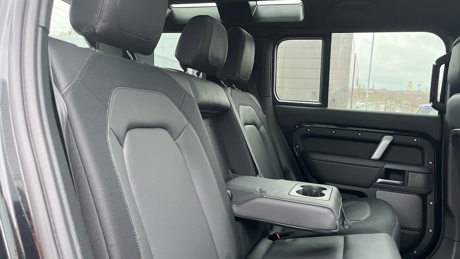 Used Land Rover Defender 2023 for sale - 77653546: Photo 24