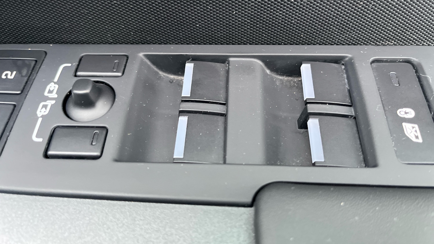 Used Land Rover Defender 2023 for sale - 77653546: Photo 26