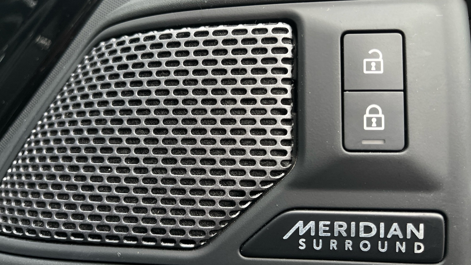 Used Land Rover Defender 2023 for sale - 77653546: Photo 28