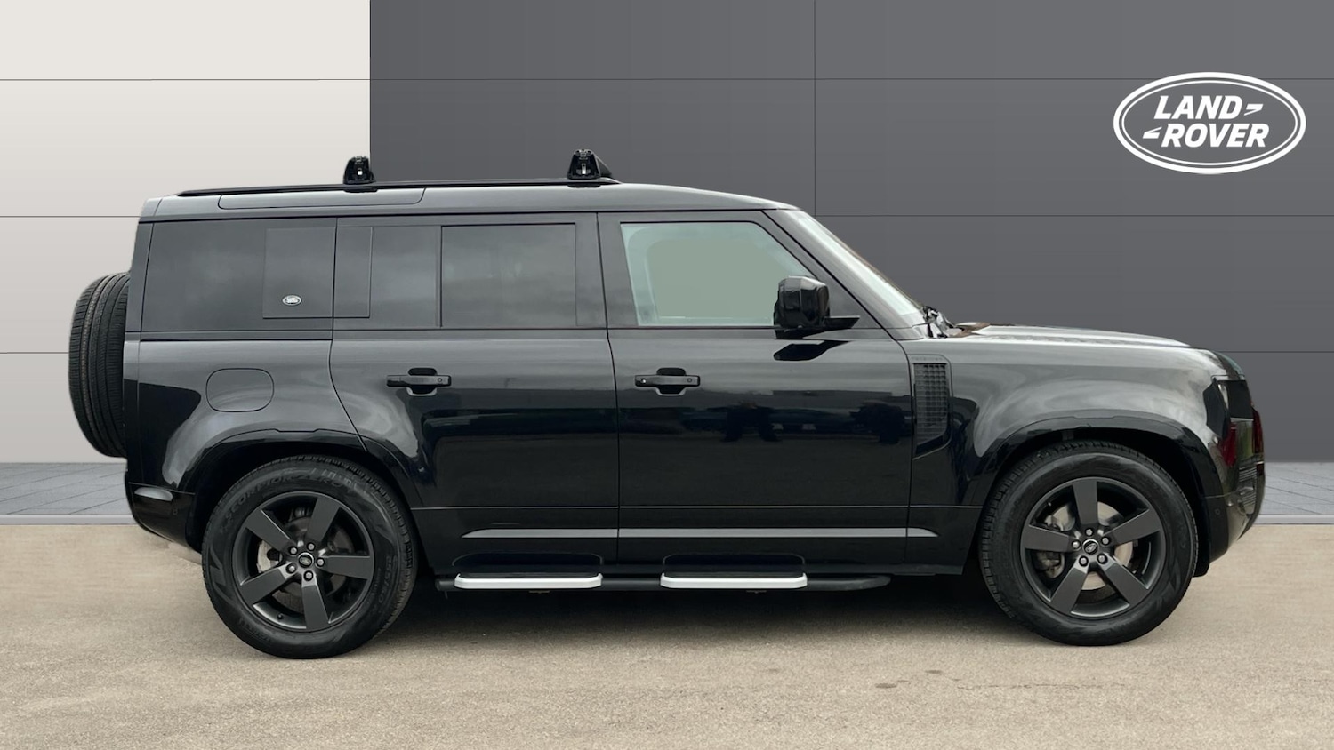 Used Land Rover Defender 2023 for sale - 77653546: Photo 5