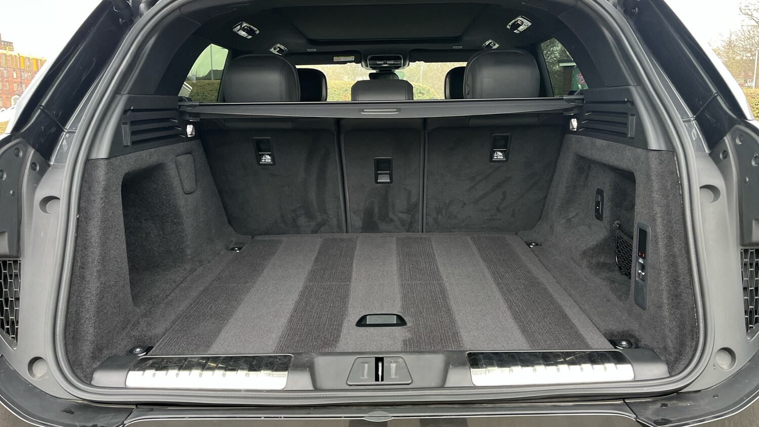 Used Land Rover Range Rover Sport 2025 for sale - 78162400: Photo 10