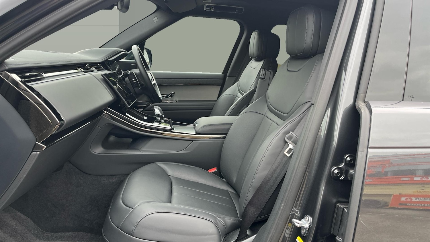 Used Land Rover Range Rover Sport 2025 for sale - 78162400: Photo 3