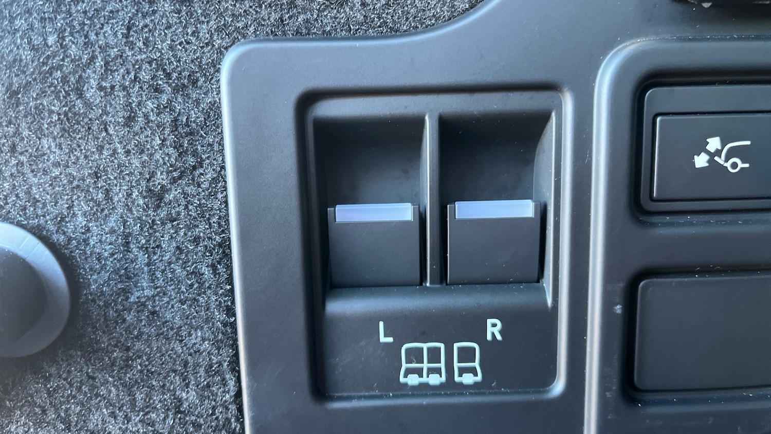 Used Land Rover Discovery 2025 for sale - 77154274: Photo 22