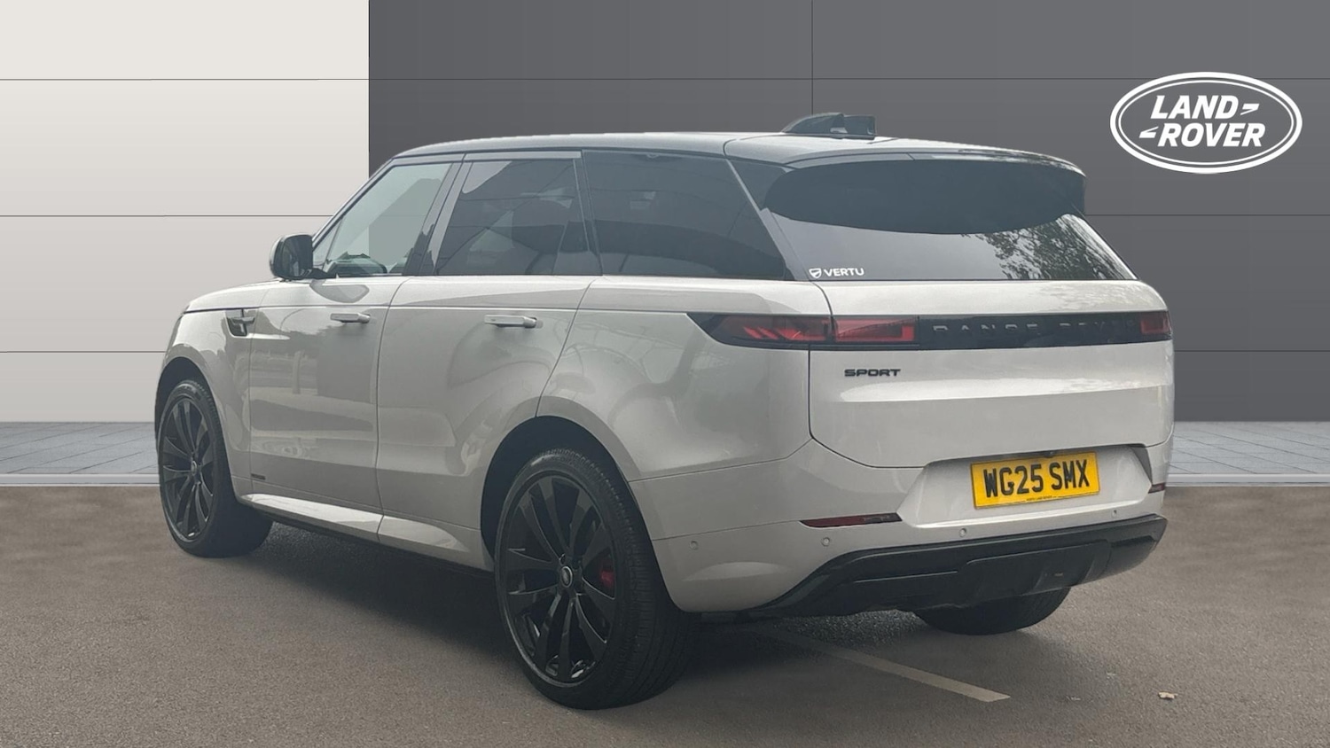 Used Land Rover Range Rover Sport 2025 for sale - 76807384: Photo 2