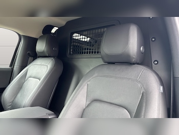 Used Land Rover Defender 2023 for sale - 78457085: Photo