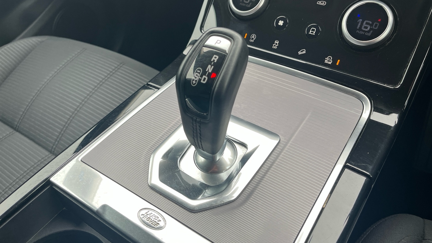 Used Land Rover Range Rover Evoque 2021 for sale - 76265883: Photo 13