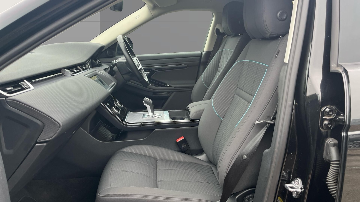 Used Land Rover Range Rover Evoque 2021 for sale - 76265883: Photo 3