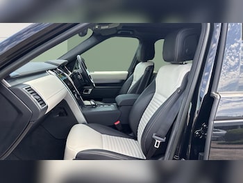Used Land Rover Discovery 2022 for sale - 78973643: Photo