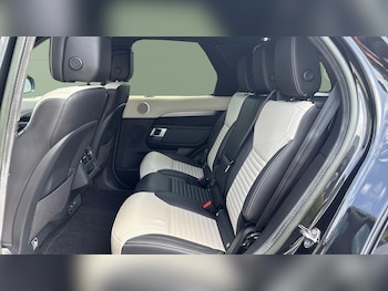Used Land Rover Discovery 2022 for sale - 78973643: Photo