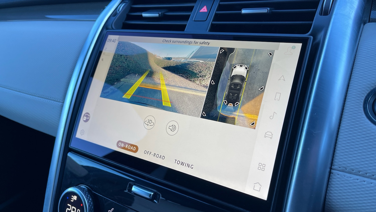 Used Land Rover Discovery 2023 for sale - 77088085: Photo 12