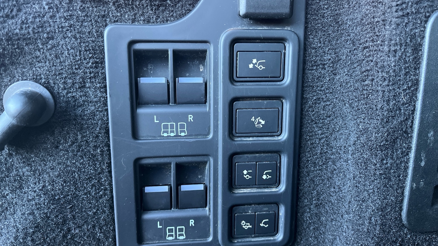 Used Land Rover Discovery 2023 for sale - 77088085: Photo 27