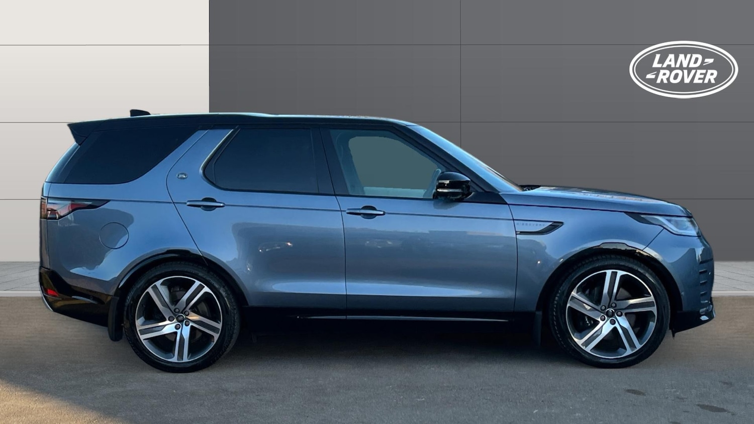 Used Land Rover Discovery 2023 for sale - 77088085: Photo 5