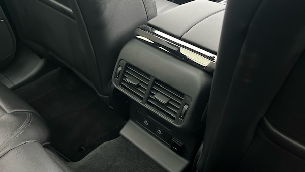 Used Land Rover Range Rover Velar 2025 for sale - 76319576: Photo 18