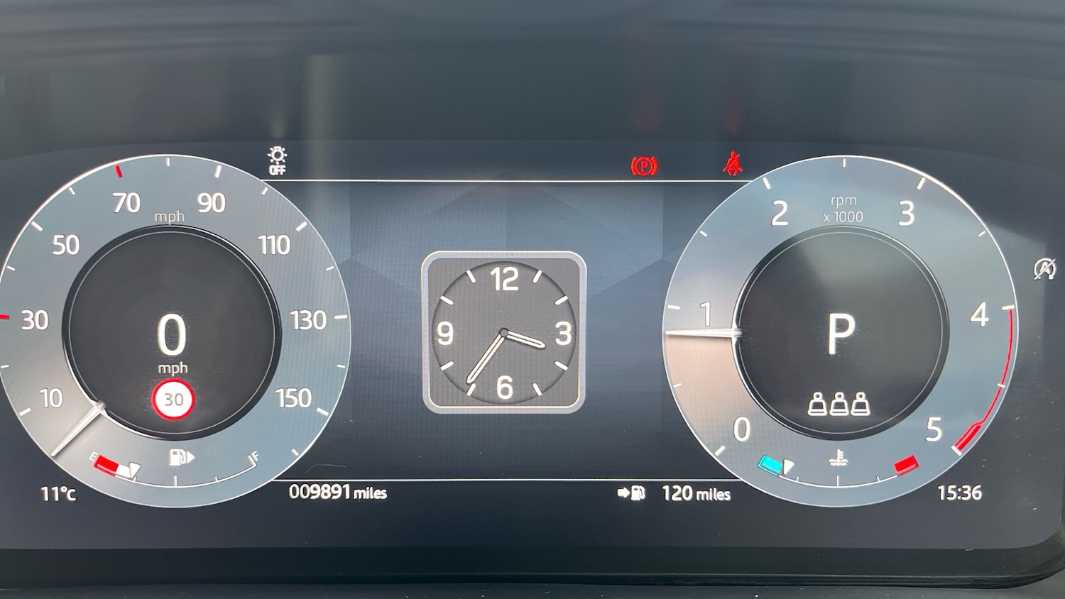 Used Land Rover Range Rover Velar 2024 for sale - 76366948: Photo 16