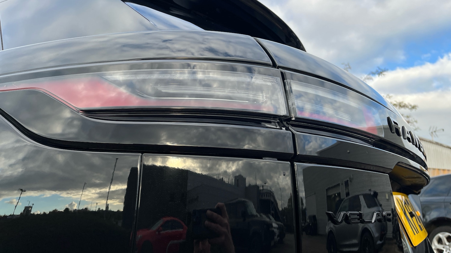 Used Land Rover Range Rover Velar 2024 for sale - 76366948: Photo 19