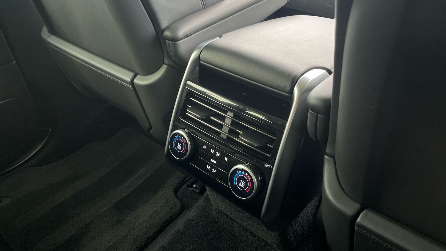 Used Land Rover Range Rover 2022 for sale - 77366021: Photo 18