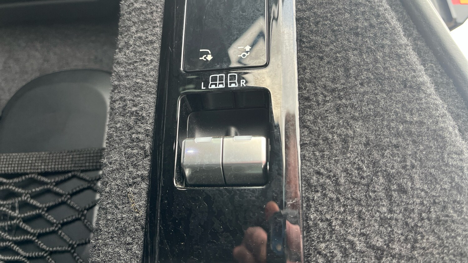 Used Land Rover Range Rover Sport 2023 for sale - 77274788: Photo 32