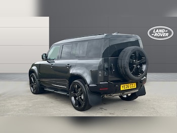 Used Land Rover Defender 2026 for sale - 79478389: Photo