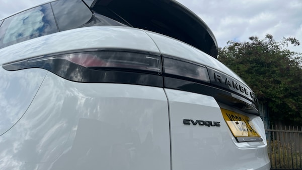 Used Land Rover Range Rover Evoque 2025 for sale - 75702961: Photo 19