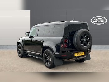Used Land Rover Defender 2025 for sale - 75334955: Photo