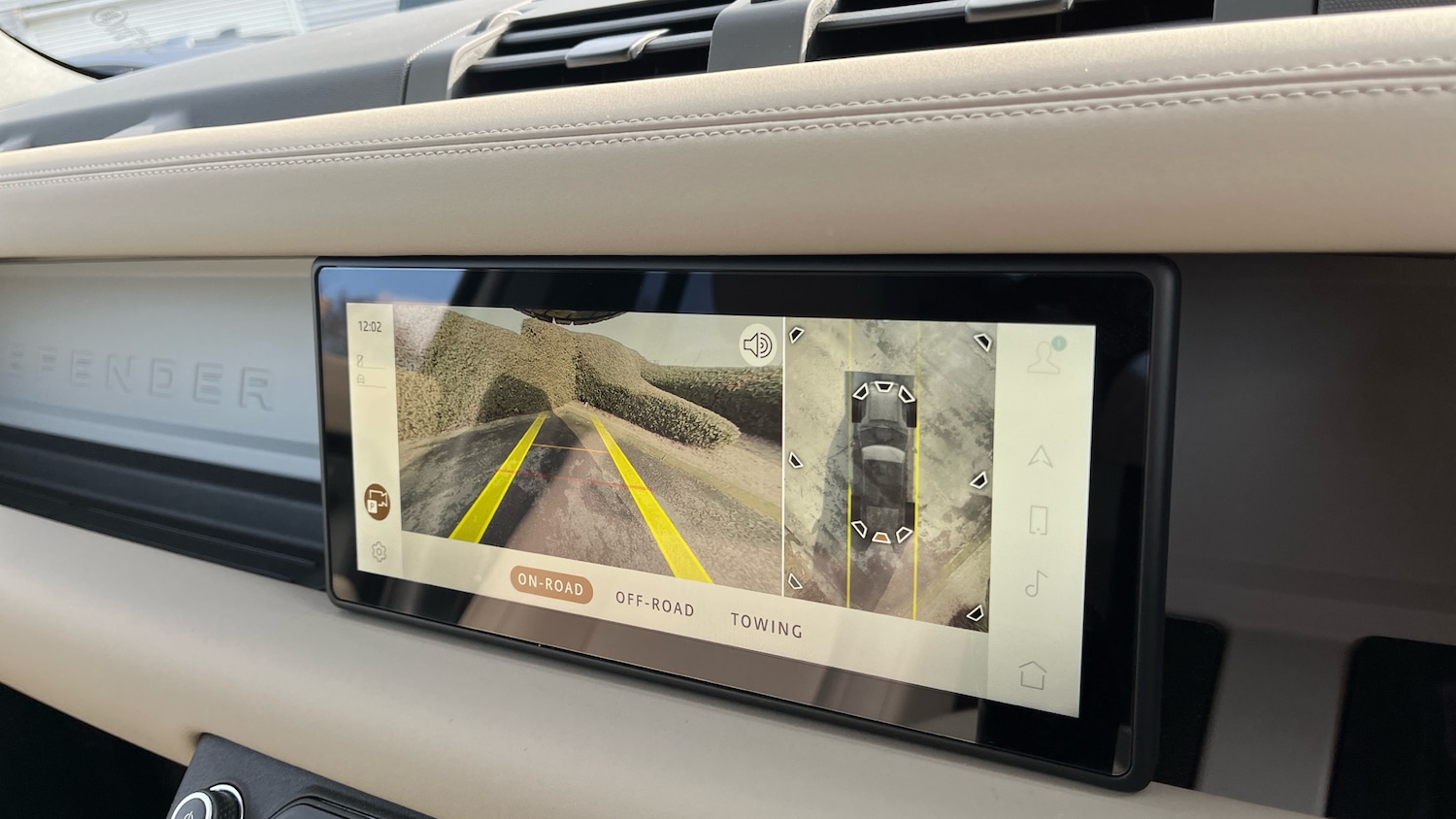 Used Land Rover Defender 2024 for sale - 77567579: Photo 12