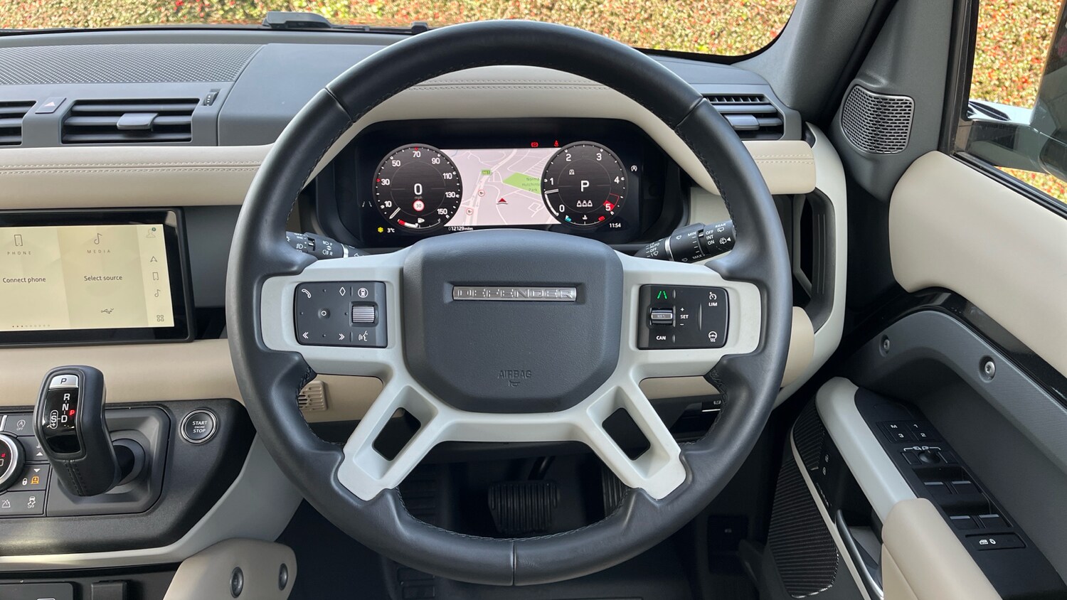 Used Land Rover Defender 2024 for sale - 77567579: Photo 15