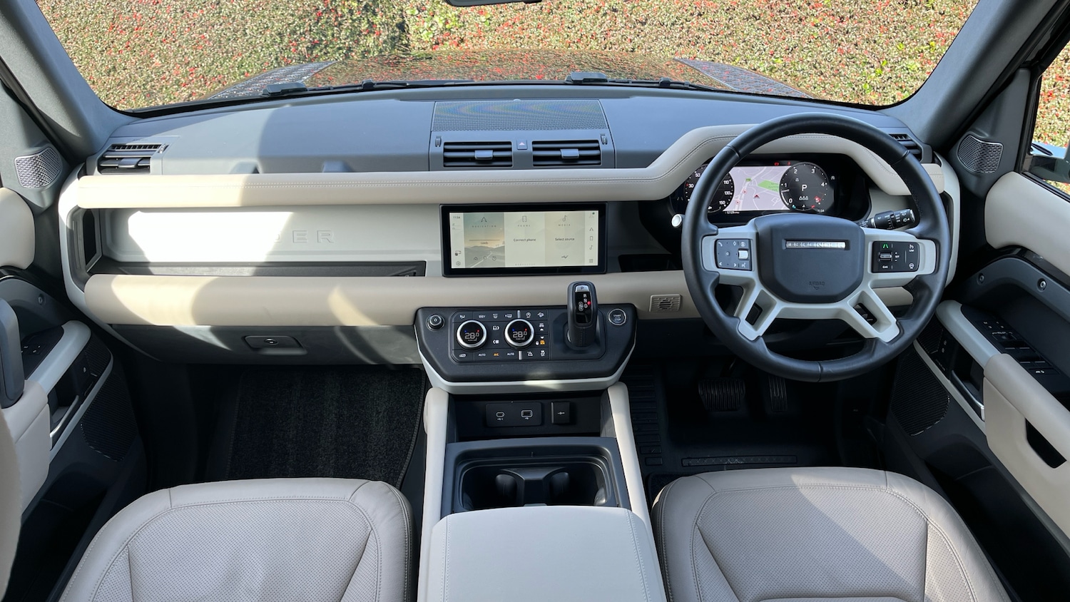 Used Land Rover Defender 2024 for sale - 77567579: Photo 9