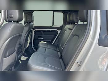 Used Land Rover Defender 2026 for sale - 79733085: Photo