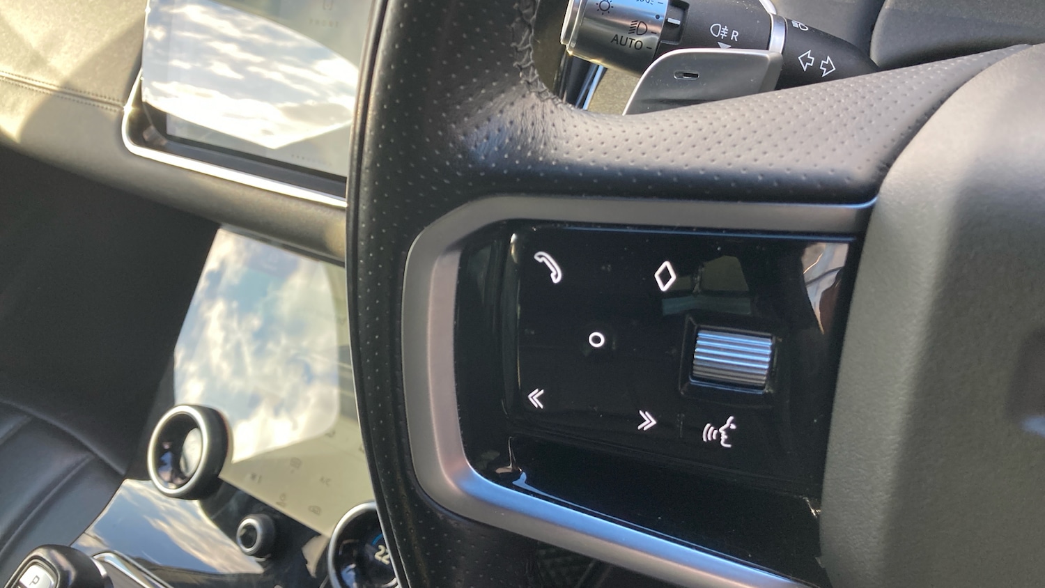 Used Land Rover Range Rover Evoque 2022 for sale - 77222879: Photo 25