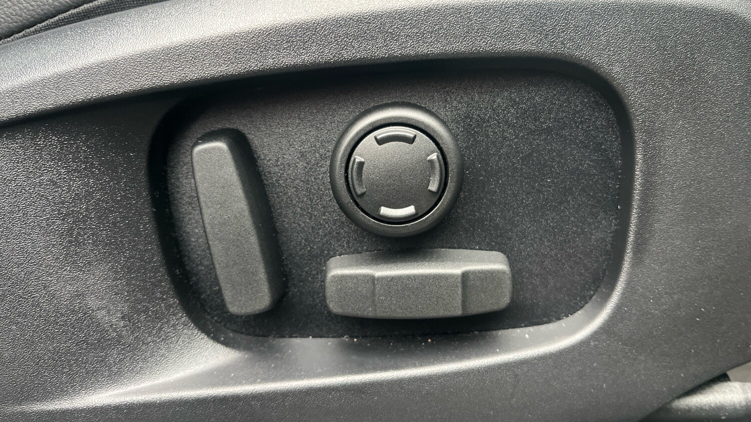 Used Jaguar F-Pace 2023 for sale - 77567581: Photo 24