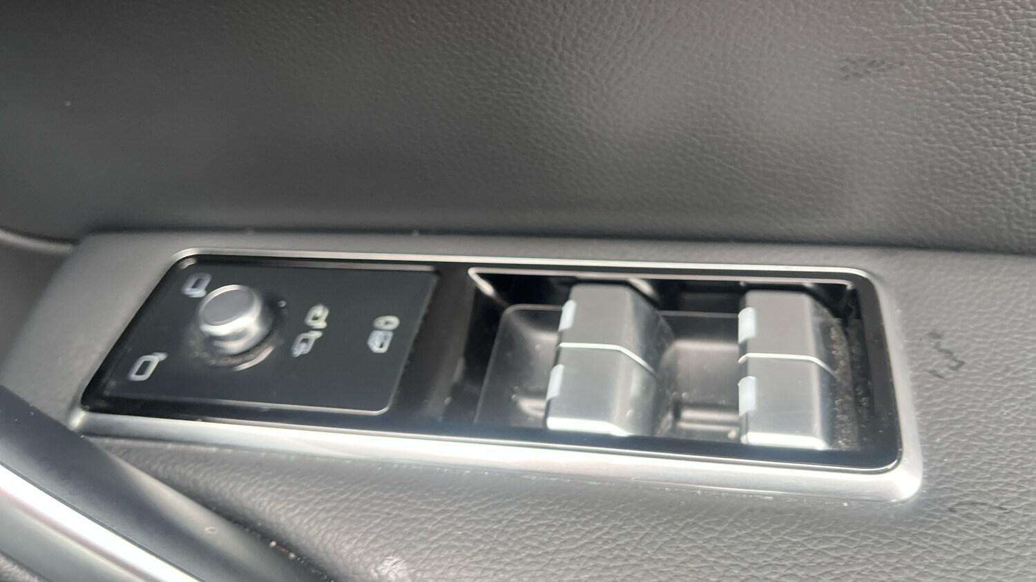 Used Jaguar F-Pace 2023 for sale - 77567581: Photo 25