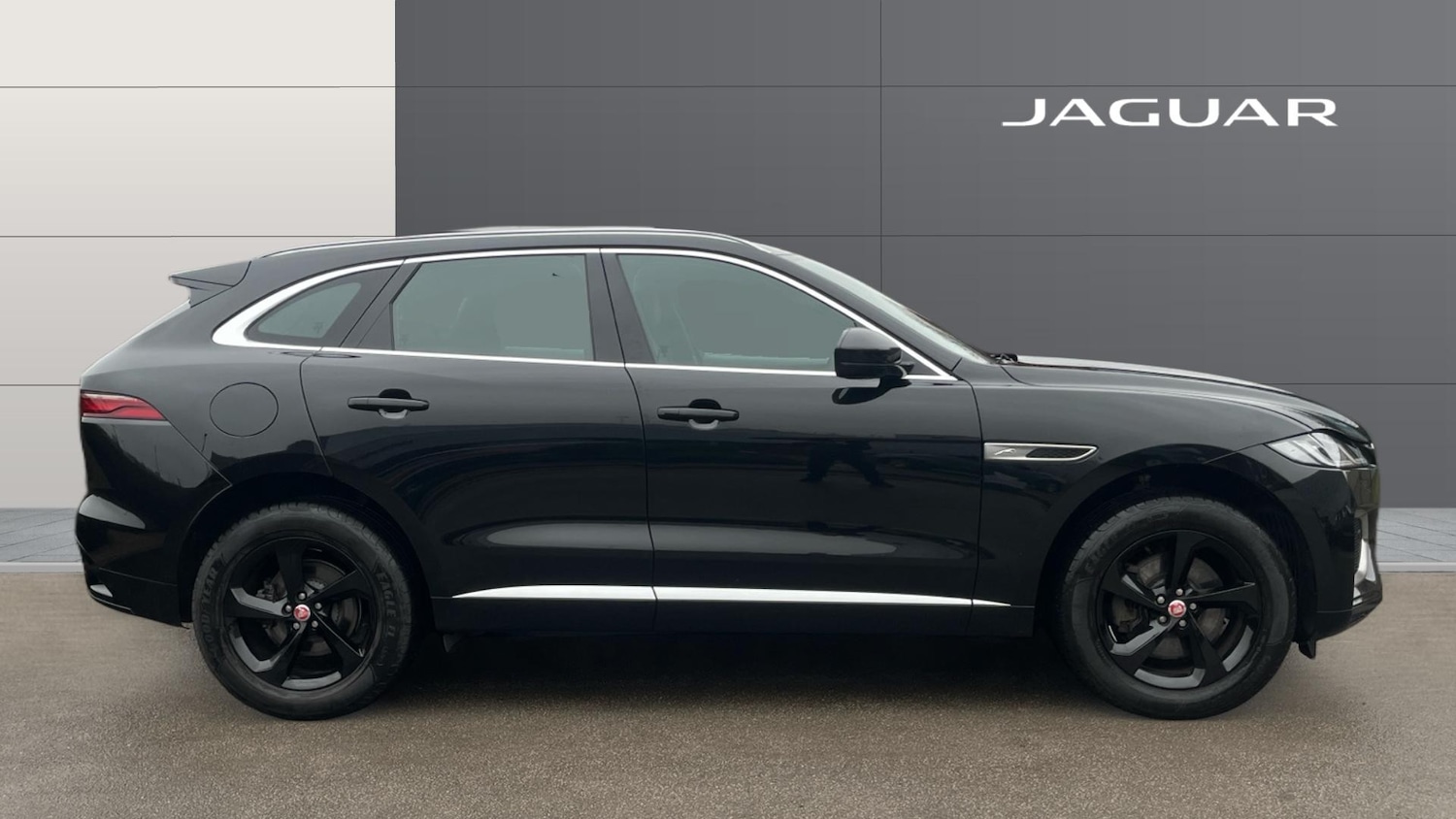 Used Jaguar F-Pace 2023 for sale - 77567581: Photo 5