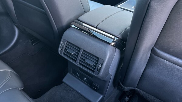 Used Land Rover Range Rover Velar 2023 for sale - 76265884: Photo 21