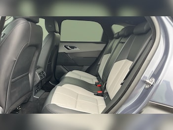 Used Land Rover Range Rover Velar 2023 for sale - 76265884: Photo 4