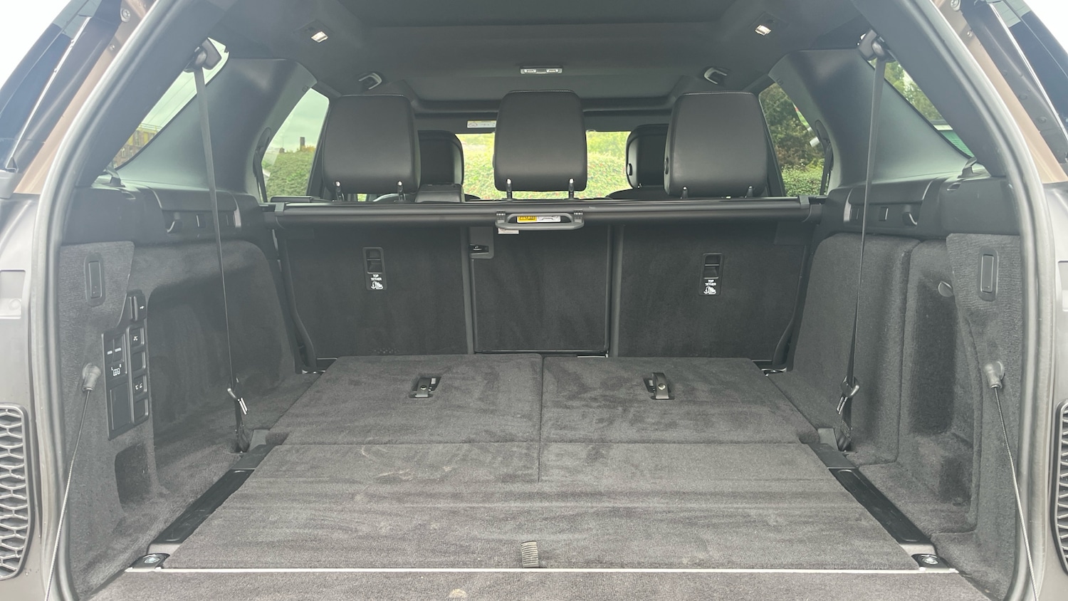 Used Land Rover Discovery 2022 for sale - 76611504: Photo 10