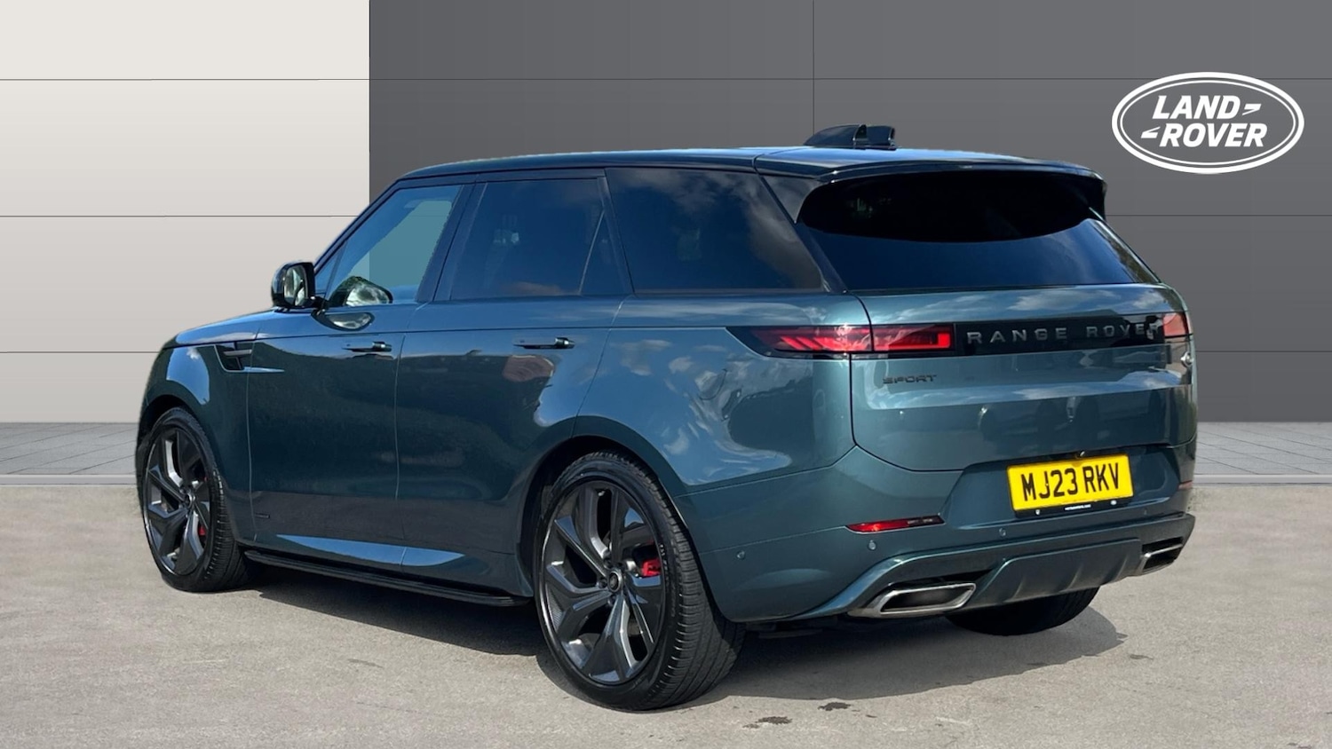 Used Land Rover Range Rover Sport 2023 for sale - 76127102: Photo 2