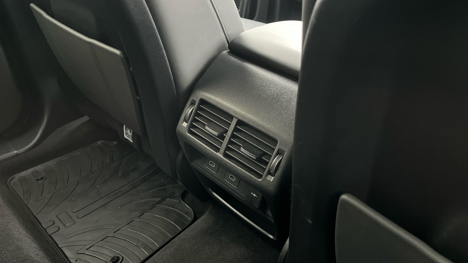 Used Land Rover Discovery Sport 2024 for sale - 78025226: Photo 18