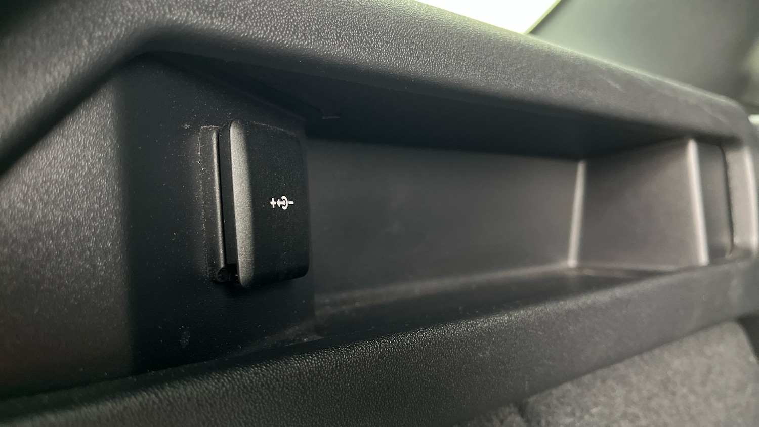 Used Land Rover Discovery Sport 2024 for sale - 78025226: Photo 28