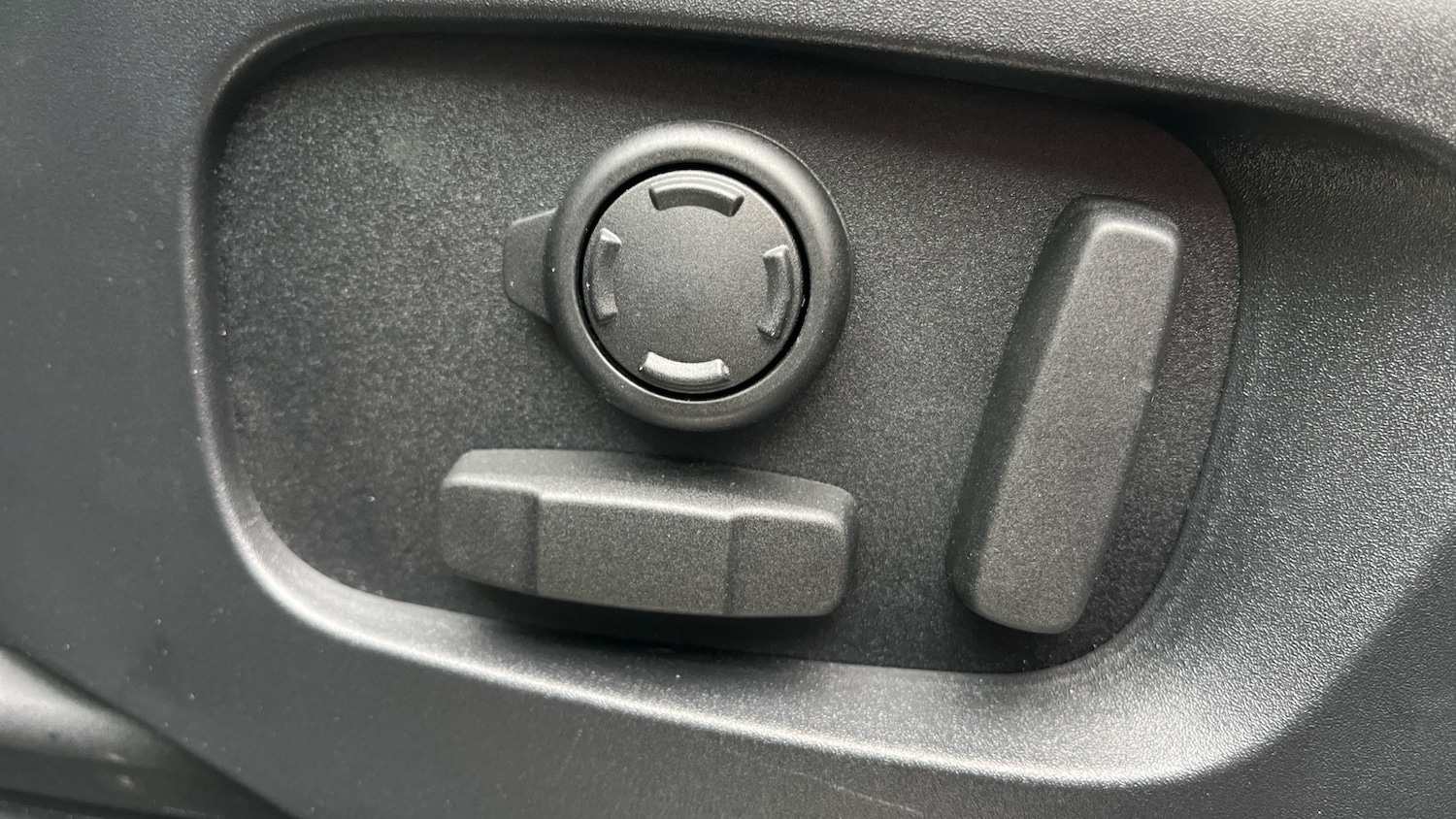 Used Land Rover Discovery Sport 2024 for sale - 78025226: Photo 41