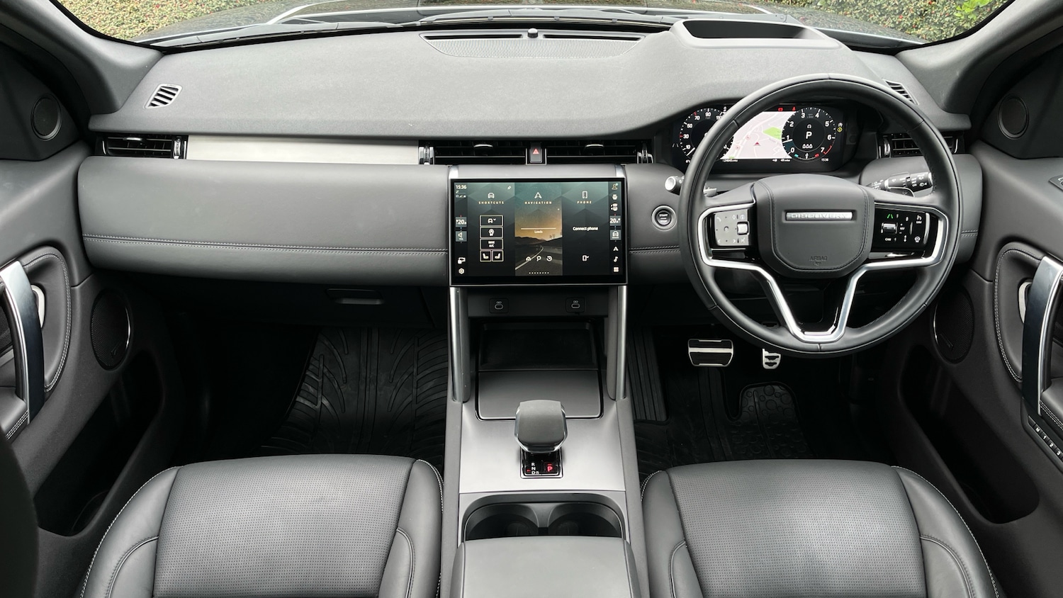 Used Land Rover Discovery Sport 2024 for sale - 78025226: Photo 9