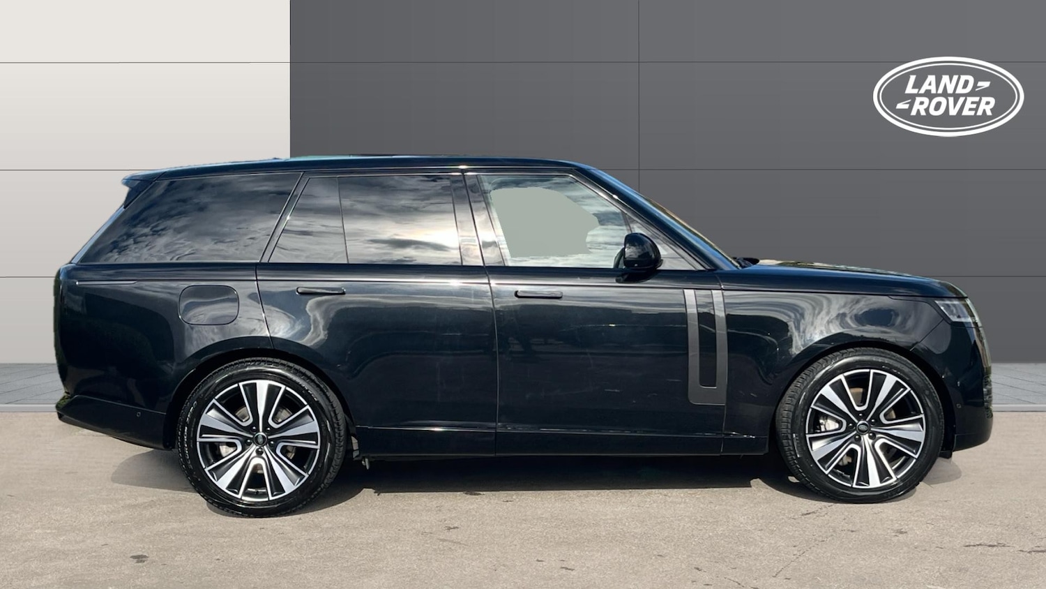 Used Land Rover Range Rover 2023 for sale - 76184321: Photo 5