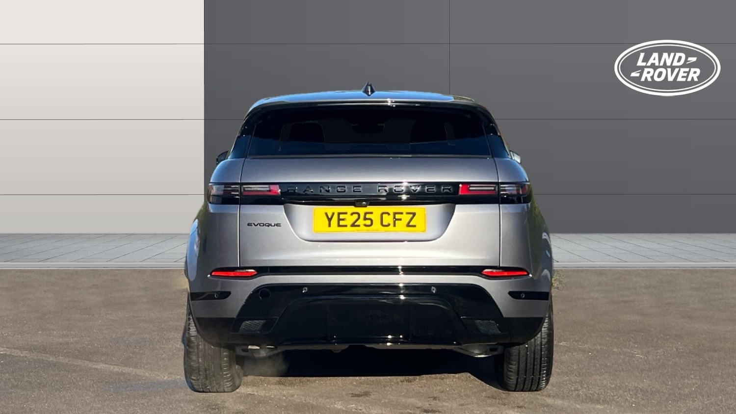 Used Land Rover Range Rover Evoque 2025 for sale - 76322477: Photo 6