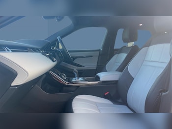 Used Land Rover Range Rover Evoque 2023 for sale - 78389535: Photo